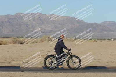 media/Oct-30-2025-Racers Edge (Thu) [[dabbdaf680]]/1-Around the Pits- Track Walk/